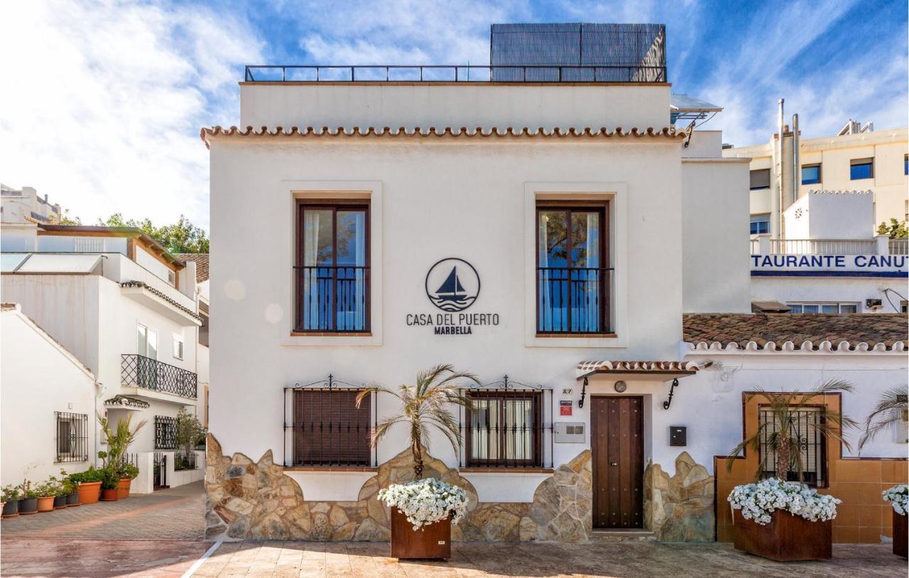 Gorgeous Home In Marbella With Kitchen Ngoại thất bức ảnh