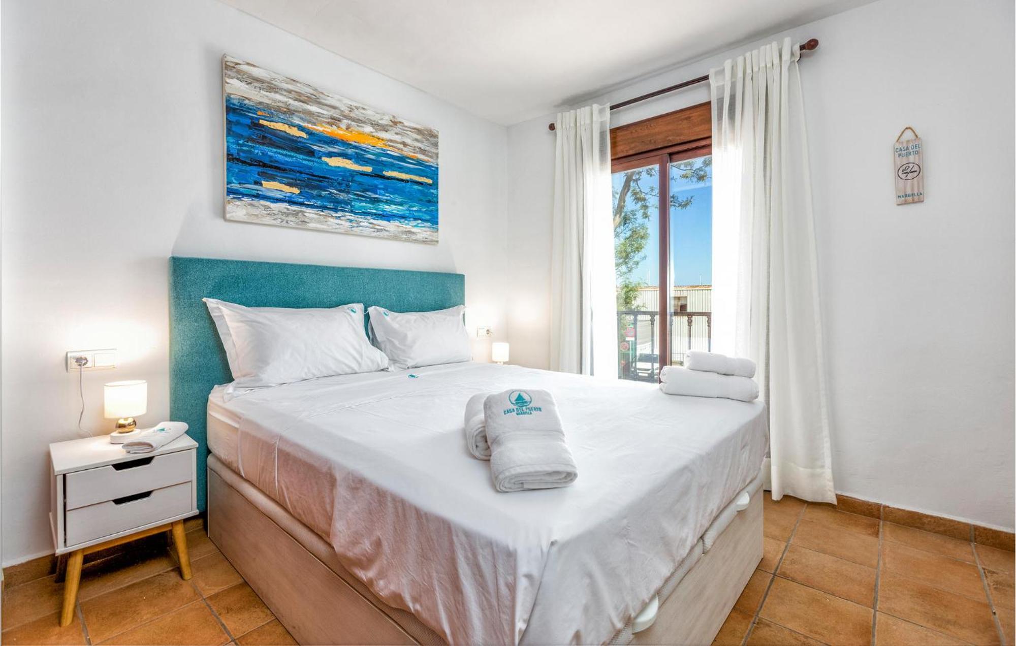 Gorgeous Home In Marbella With Kitchen Ngoại thất bức ảnh